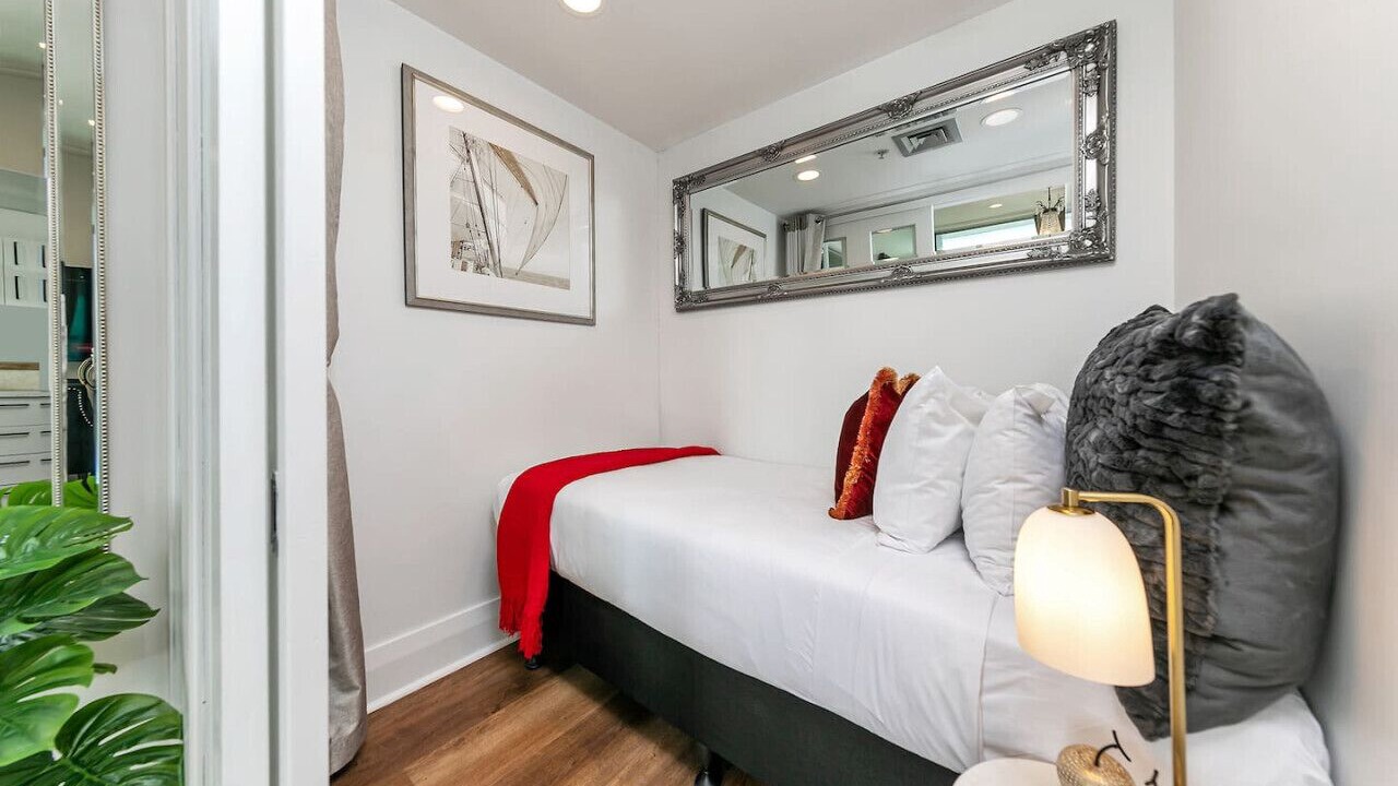 Photo of Bedroom in Auckland Central Business District