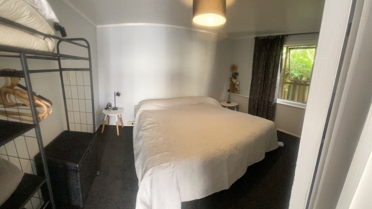 Photo of Bedroom in Waihau Bay