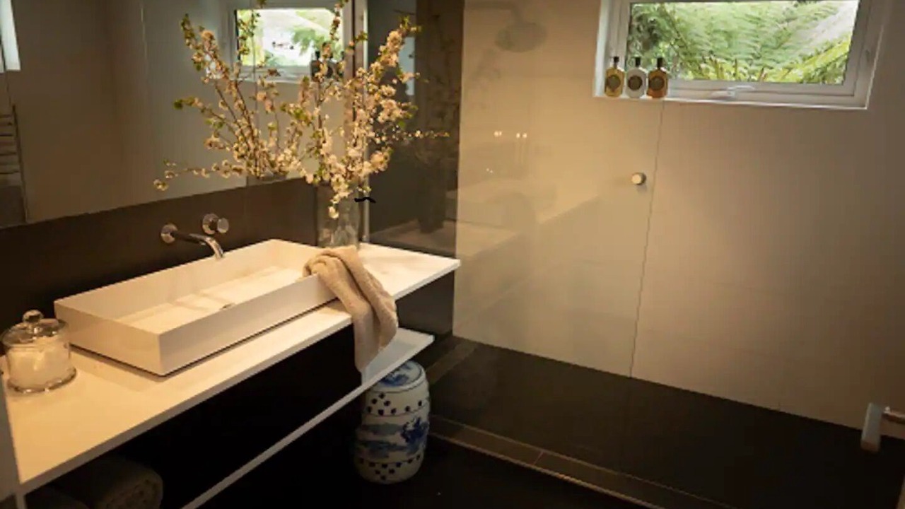 Photo of Bathroom in Hobart Central Business District
