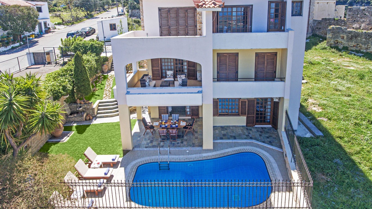 Photo of Outdoor in Margarites