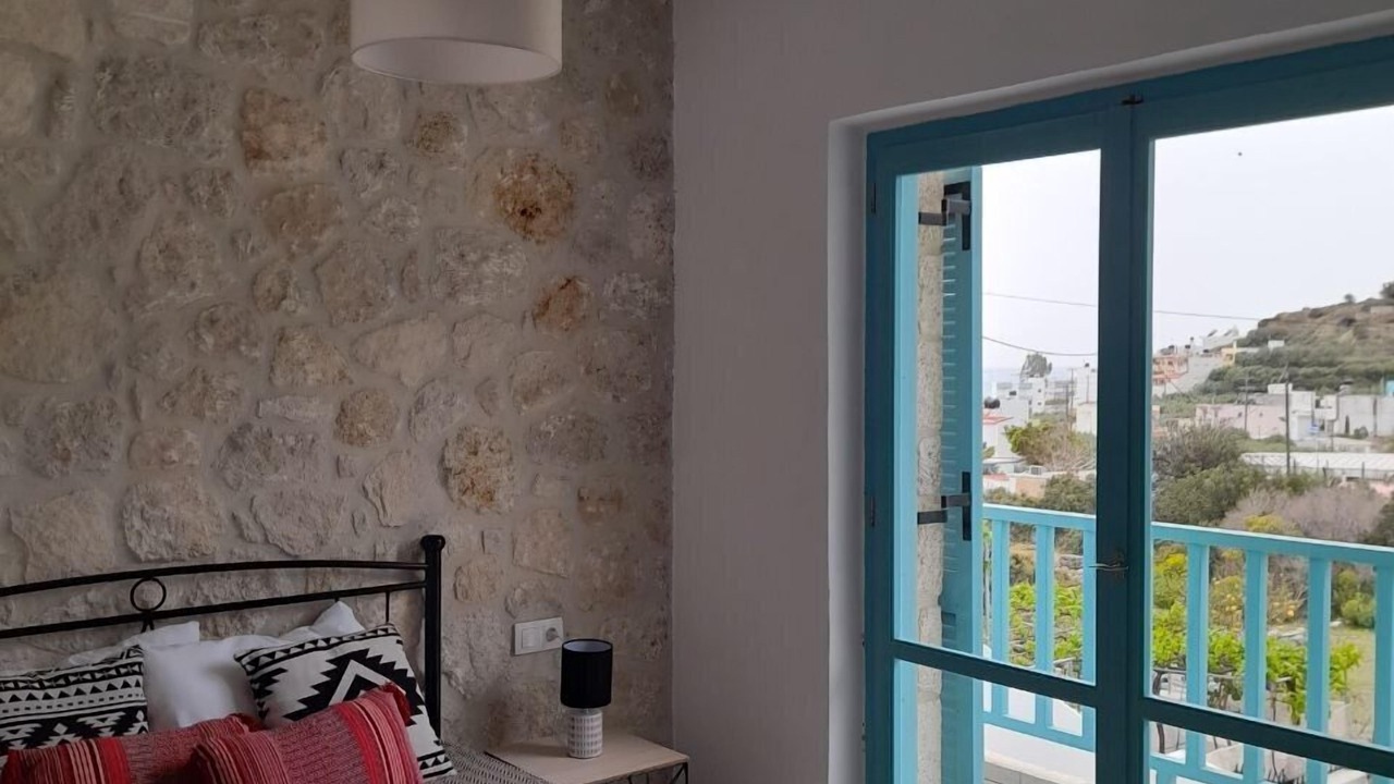 Photo of Bedroom in Minoa Pediada