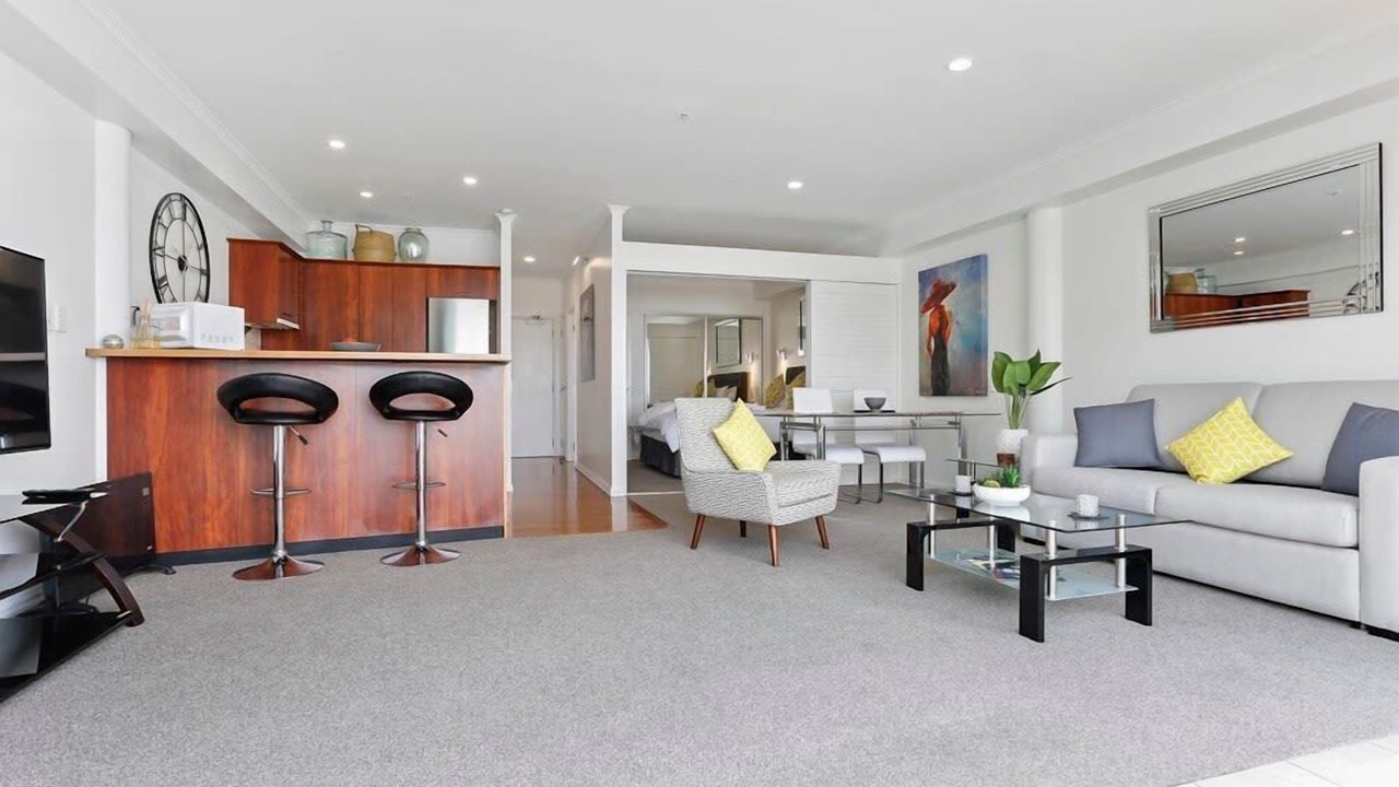 Photo of Livingroom in Auckland Central Business District