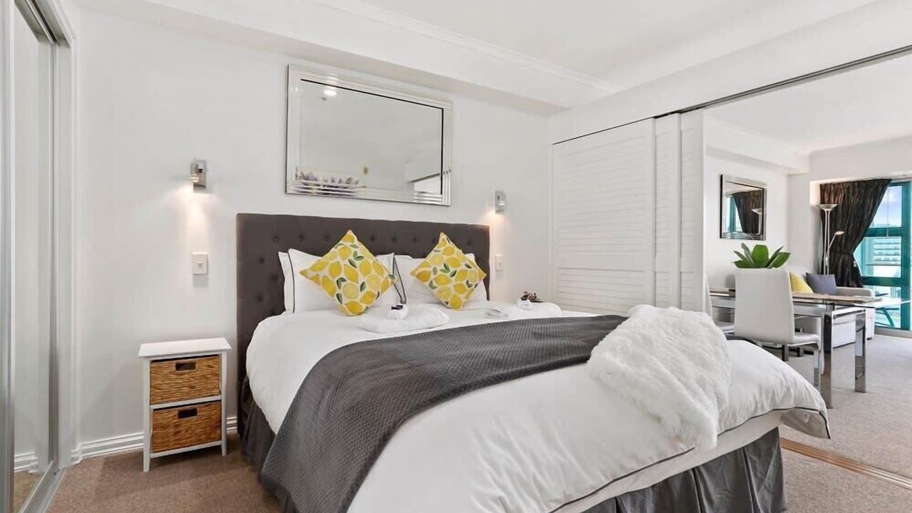 Photo of Bedroom in Auckland Central Business District