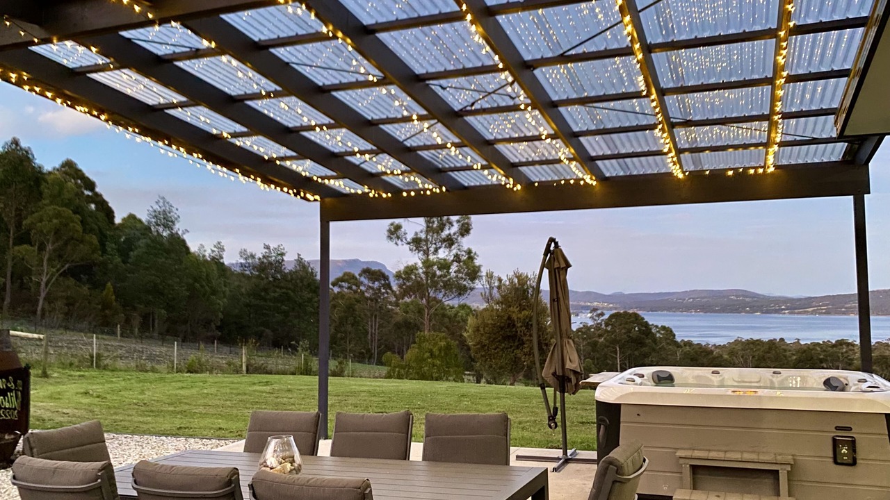 Photo of Outdoor in Lower Snug