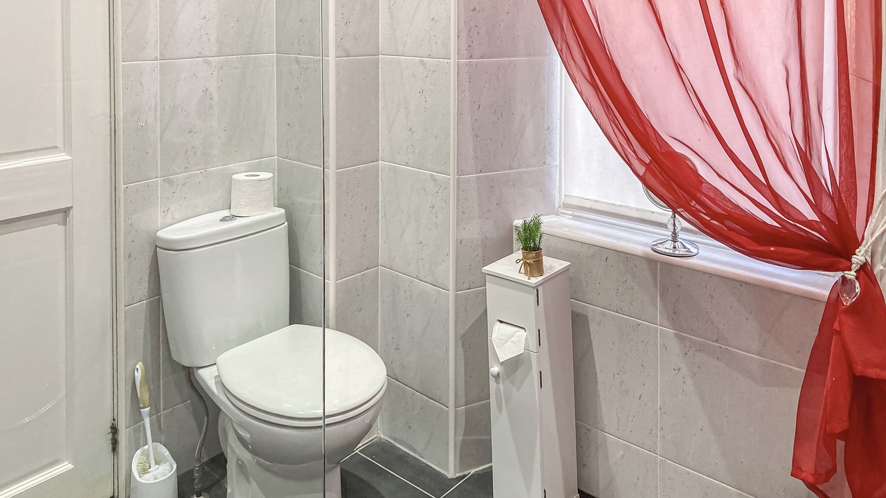 Photo of Bedroom in Kirkcaldy