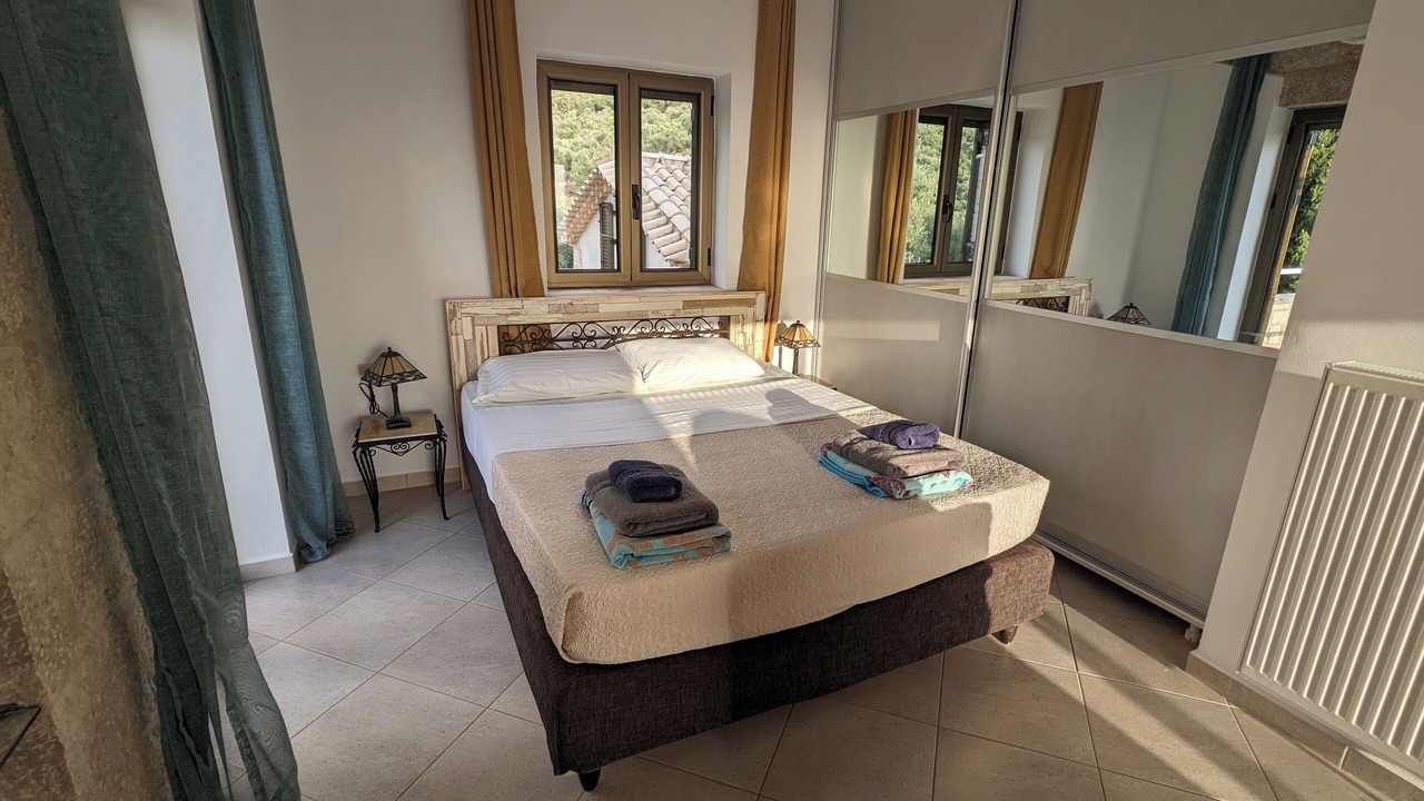 Photo of Bedroom in Kardamyli