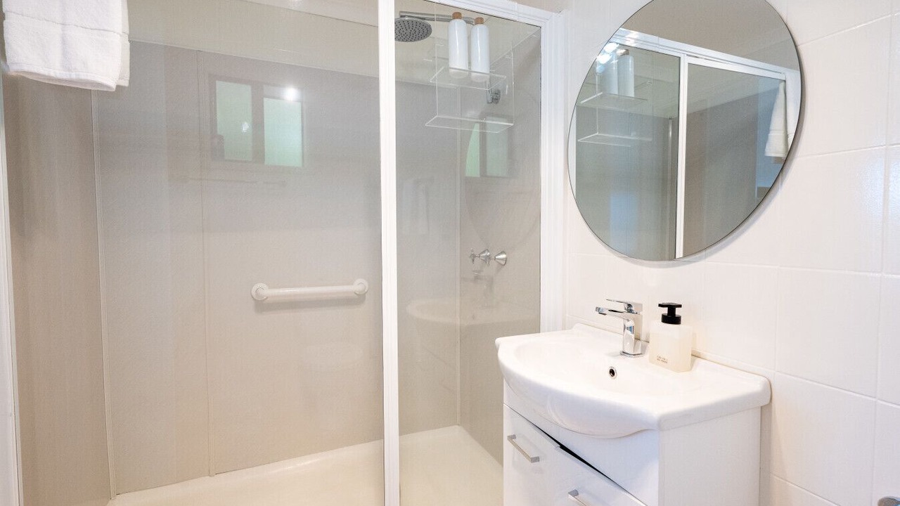 Photo of Bathroom in Scamander