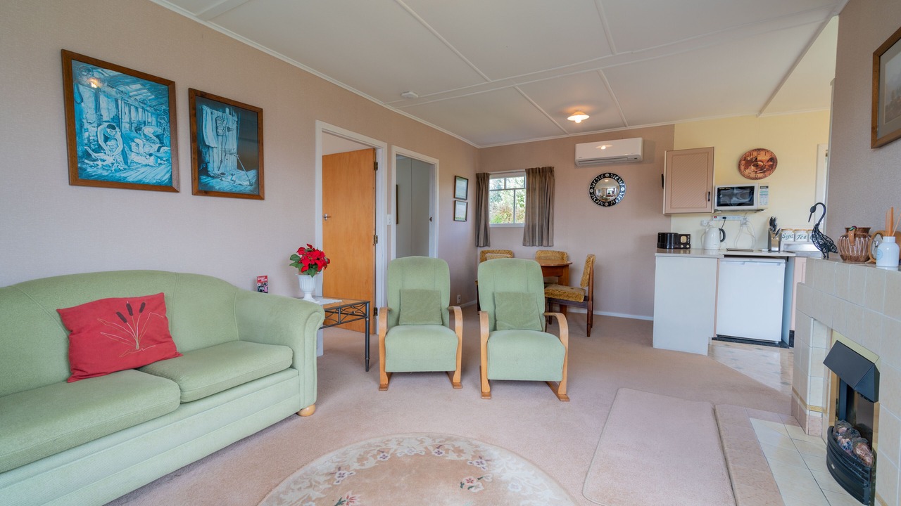 Photo of Livingroom in Te Anau