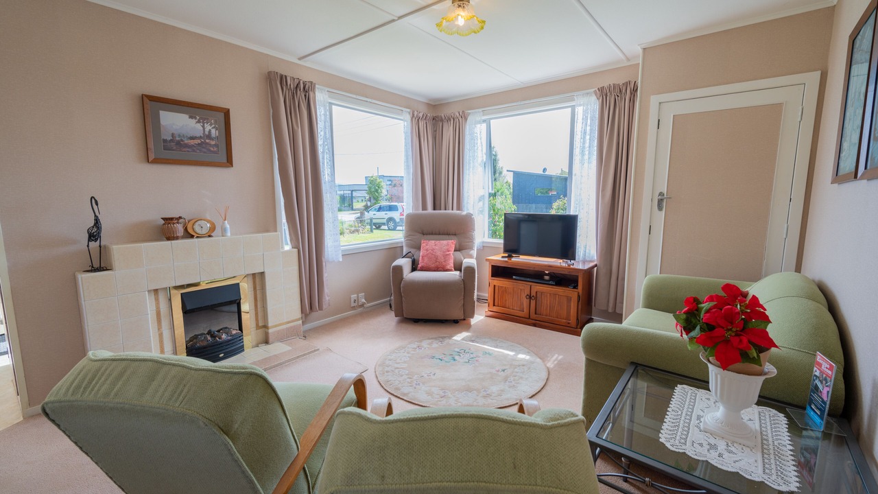 Photo of Livingroom in Te Anau