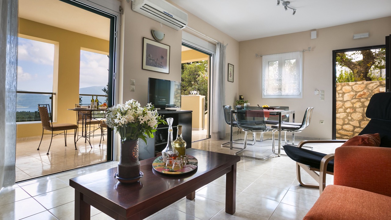 Photo of Livingroom in Tselendata