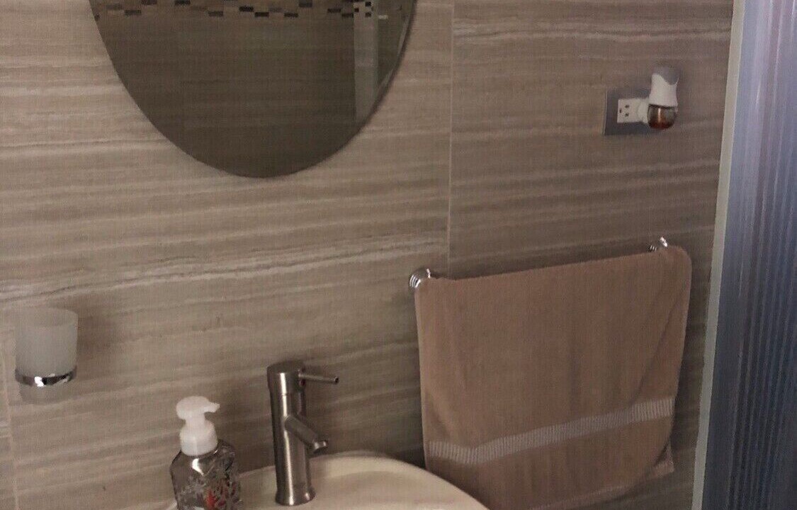 Photo of Bathroom in Curridabat