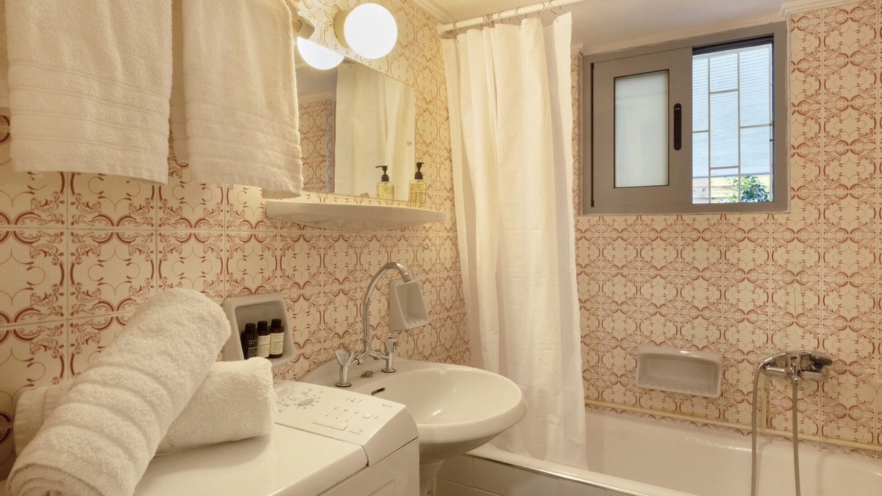 Photo of Bathroom in Pasalimani