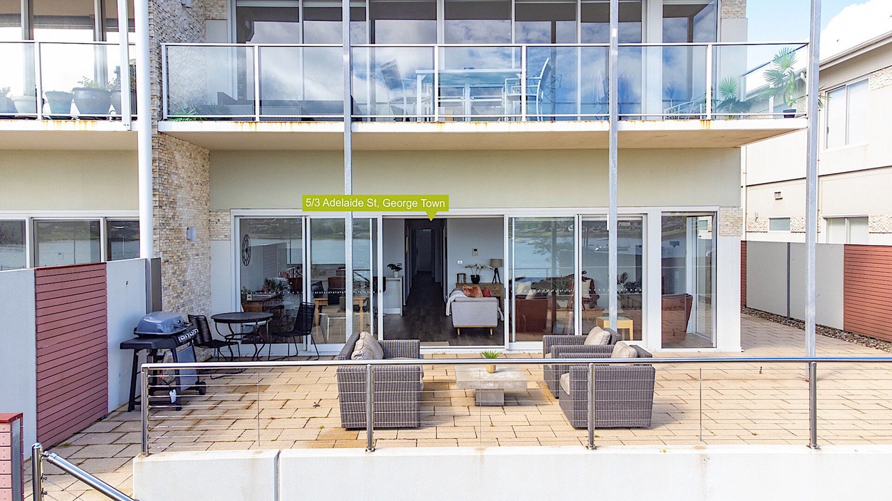 Photo of Patio Balcony in George Town