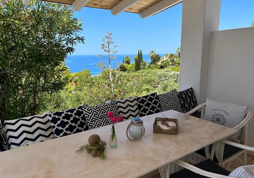 Photo of Outdoor in Lepreo