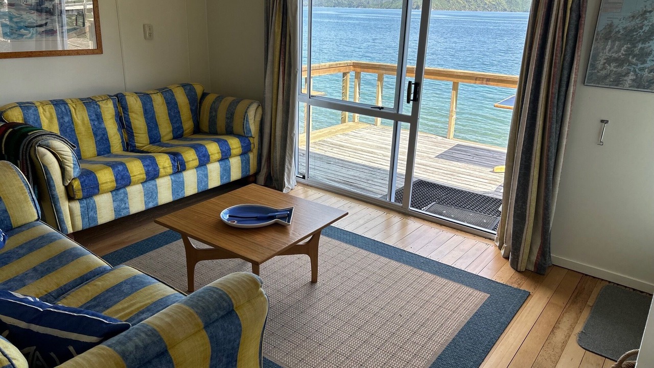 Photo of Bedroom in Whatamango Bay