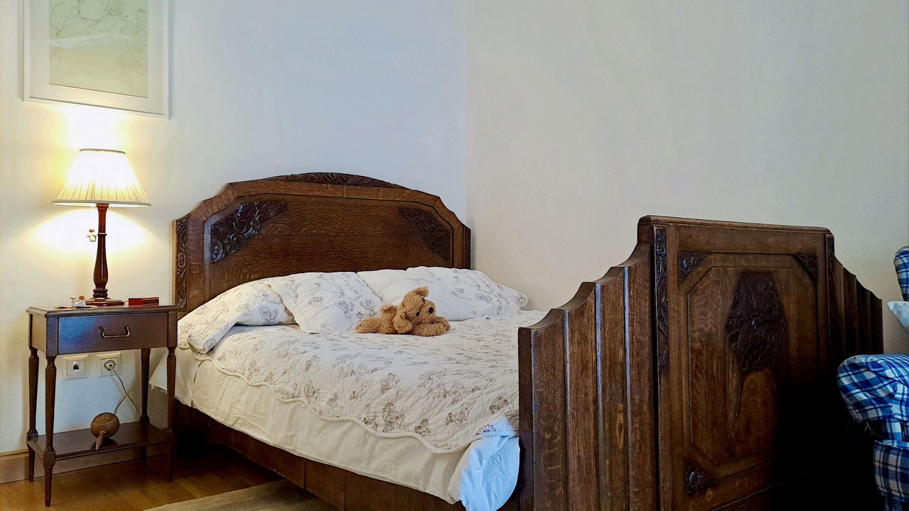 Photo of Bedroom in Platia Viktorias