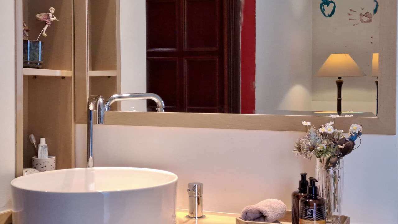 Photo of Bathroom in Platia Viktorias