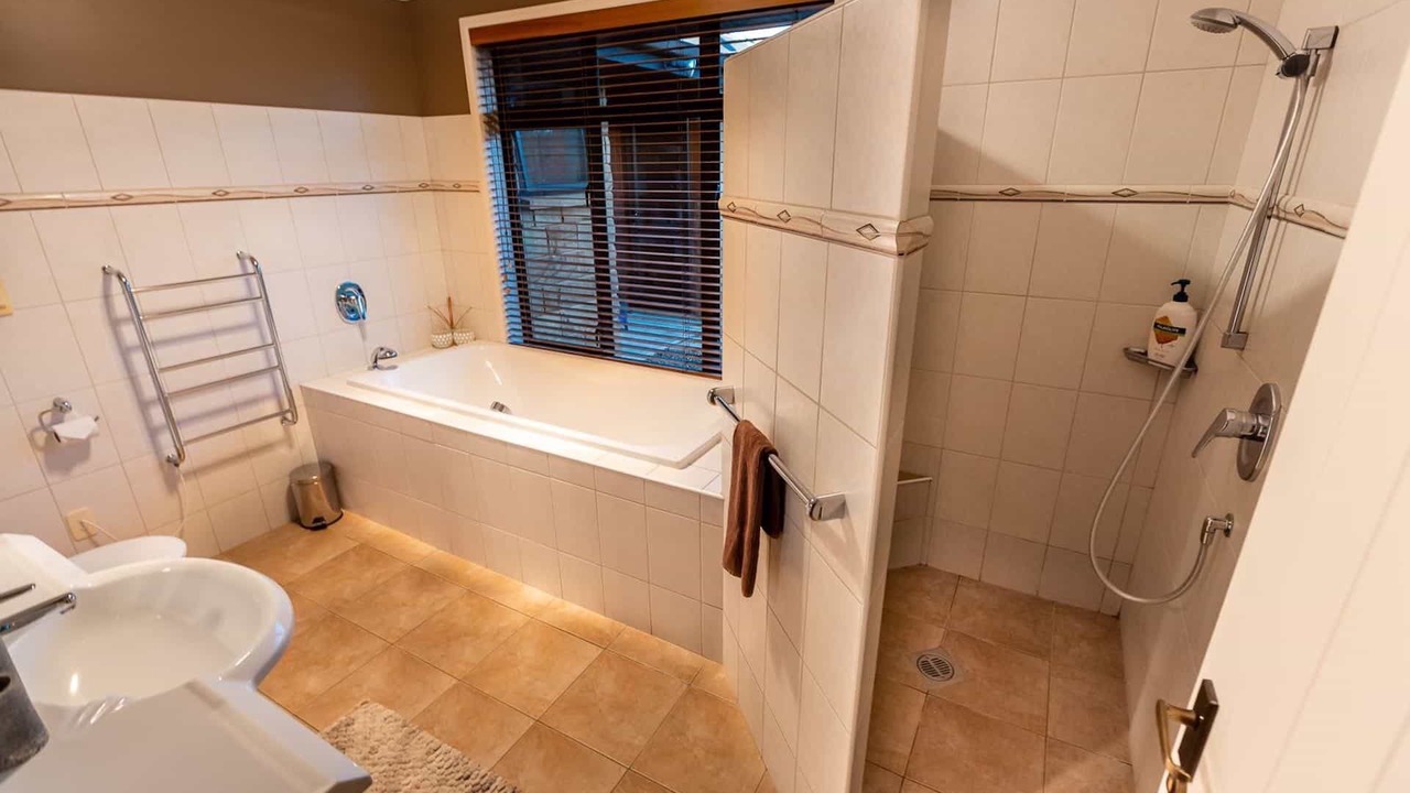 Photo of Bathroom in Bombay