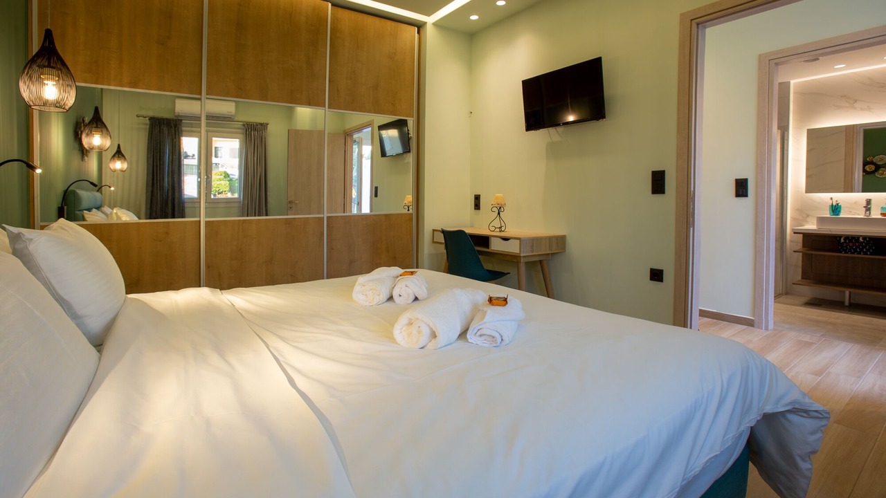 Photo of Bedroom in Kokkini Chani