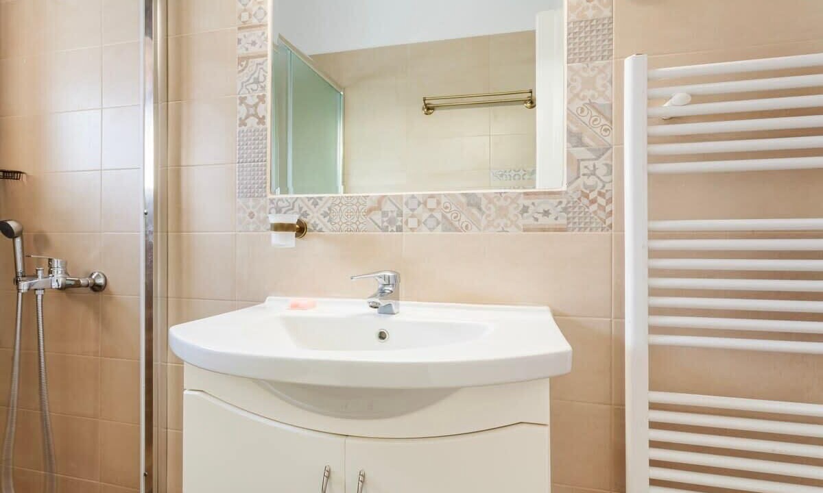 Photo of Bathroom in Trikolonoi