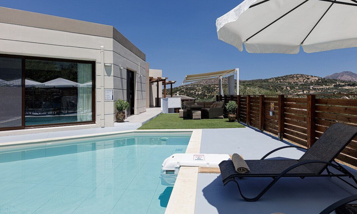 Photo of Outdoor in Perama