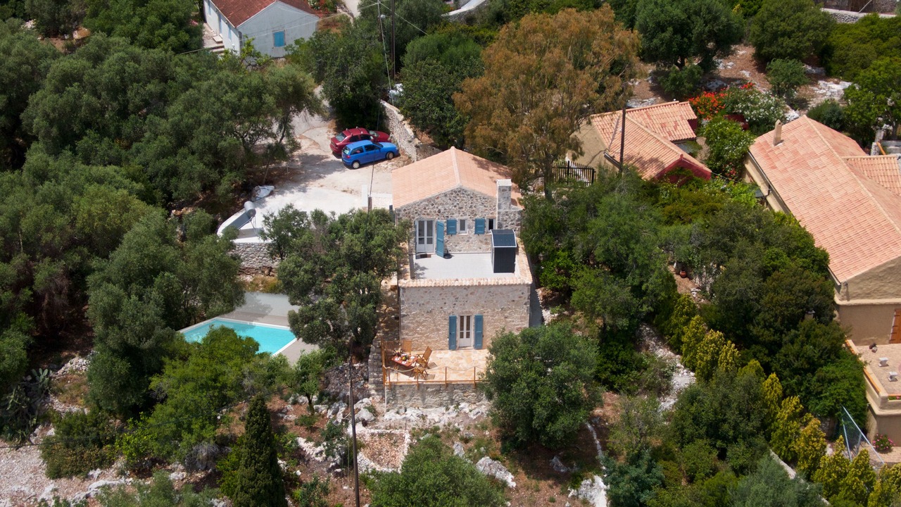 Photo of Outdoor in Tselendata