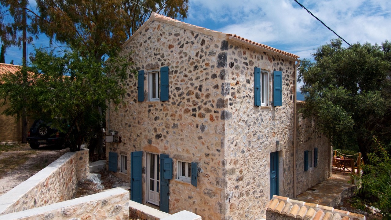 Photo of Outdoor in Tselendata