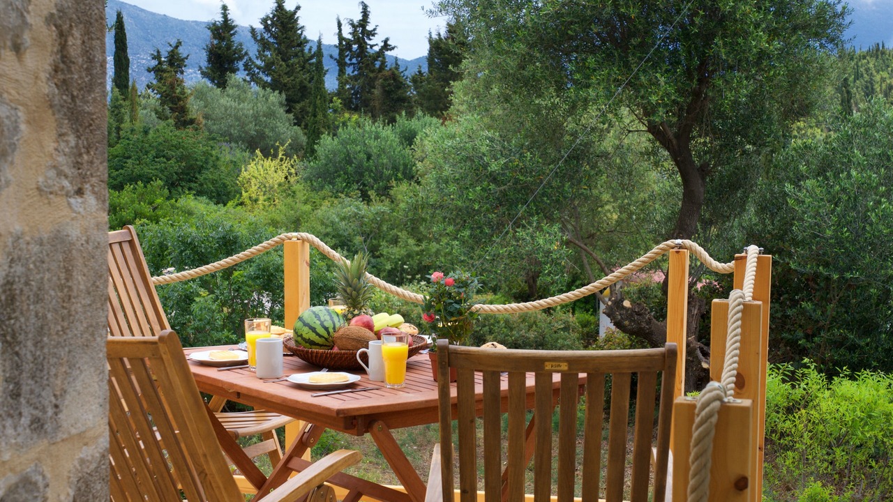 Photo of Outdoor in Tselendata