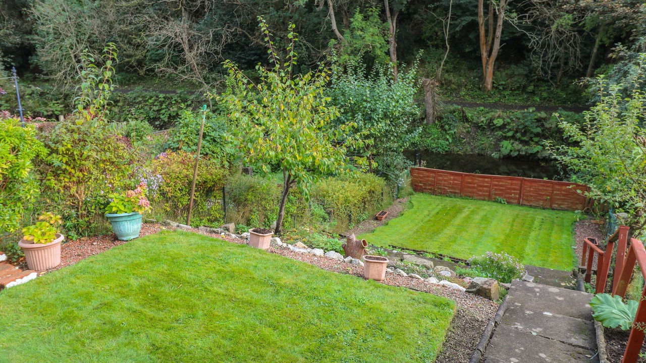 Photo of Outdoor in Murrayfield