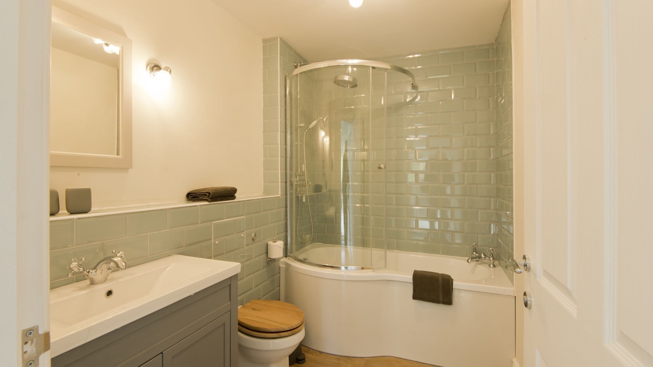Photo of Bathroom in New Galloway