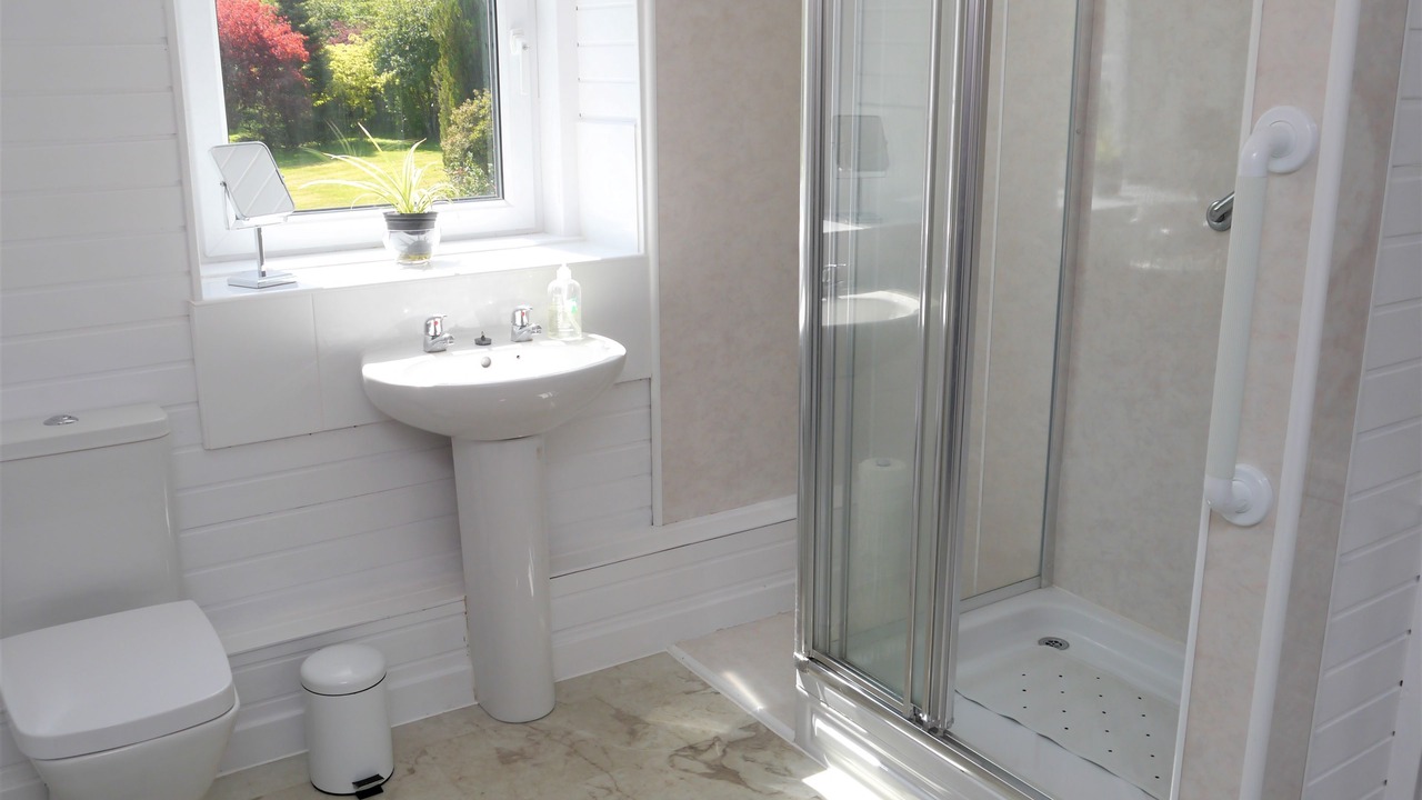 Photo of Bathroom in Thornhill