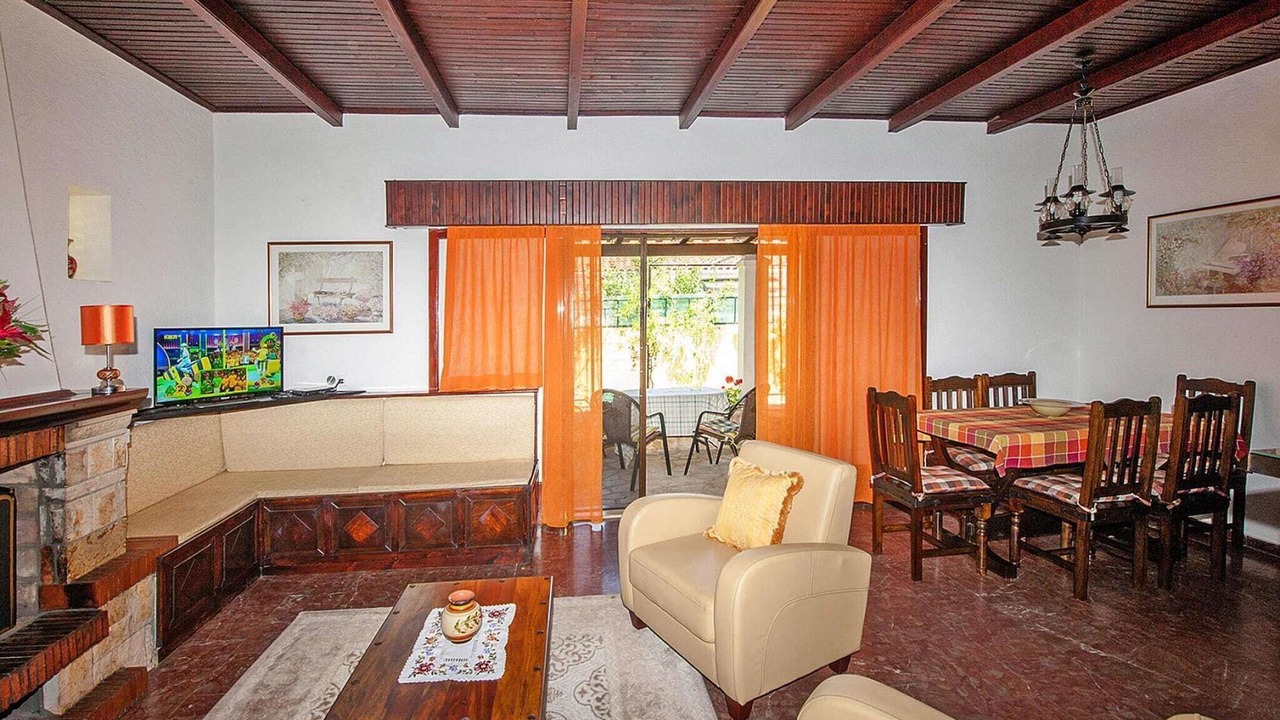 Photo of Livingroom in Acharavi