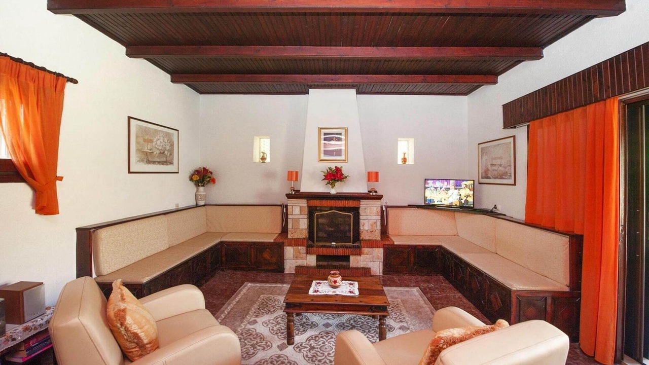Photo of Livingroom in Acharavi