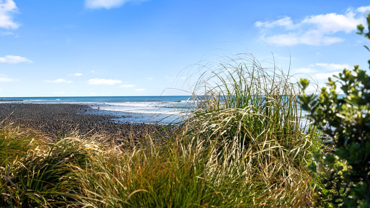 Photo of Others in Warea