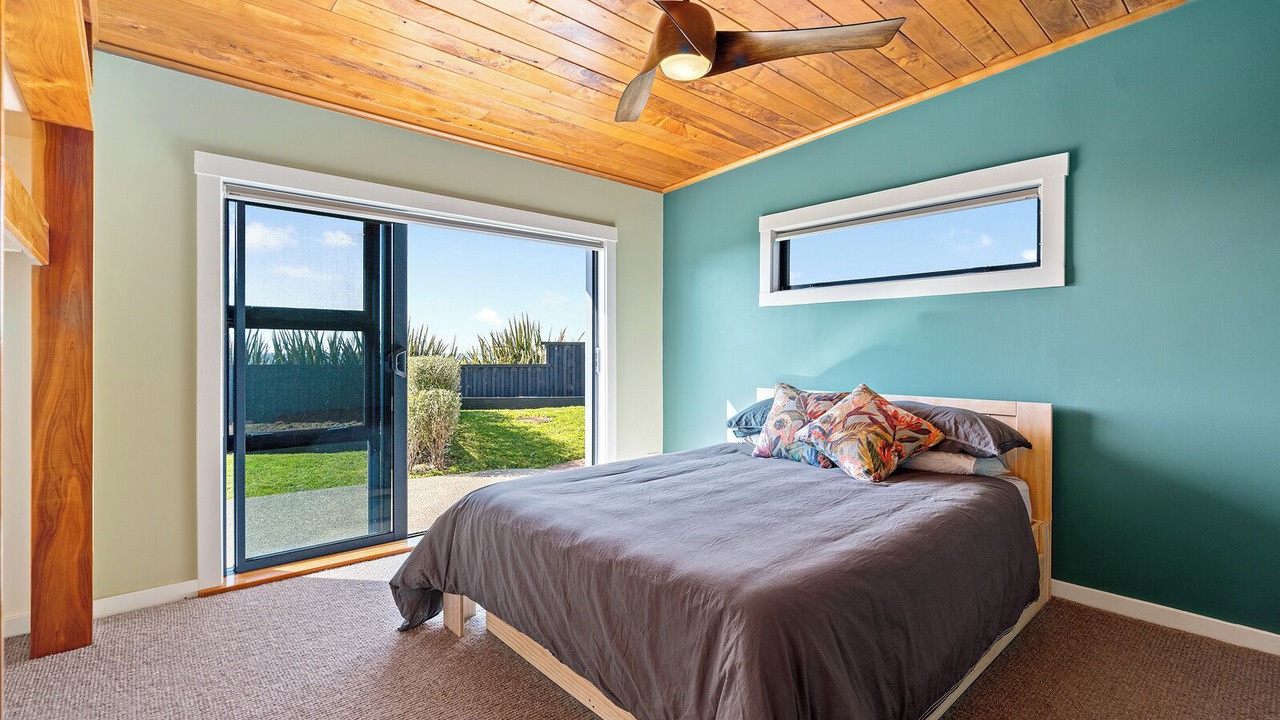 Photo of Bedroom in Warea