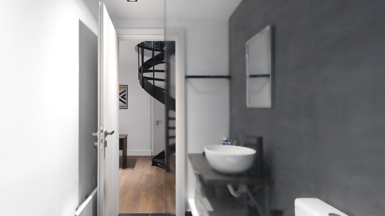 Photo of Bathroom in Kypseli