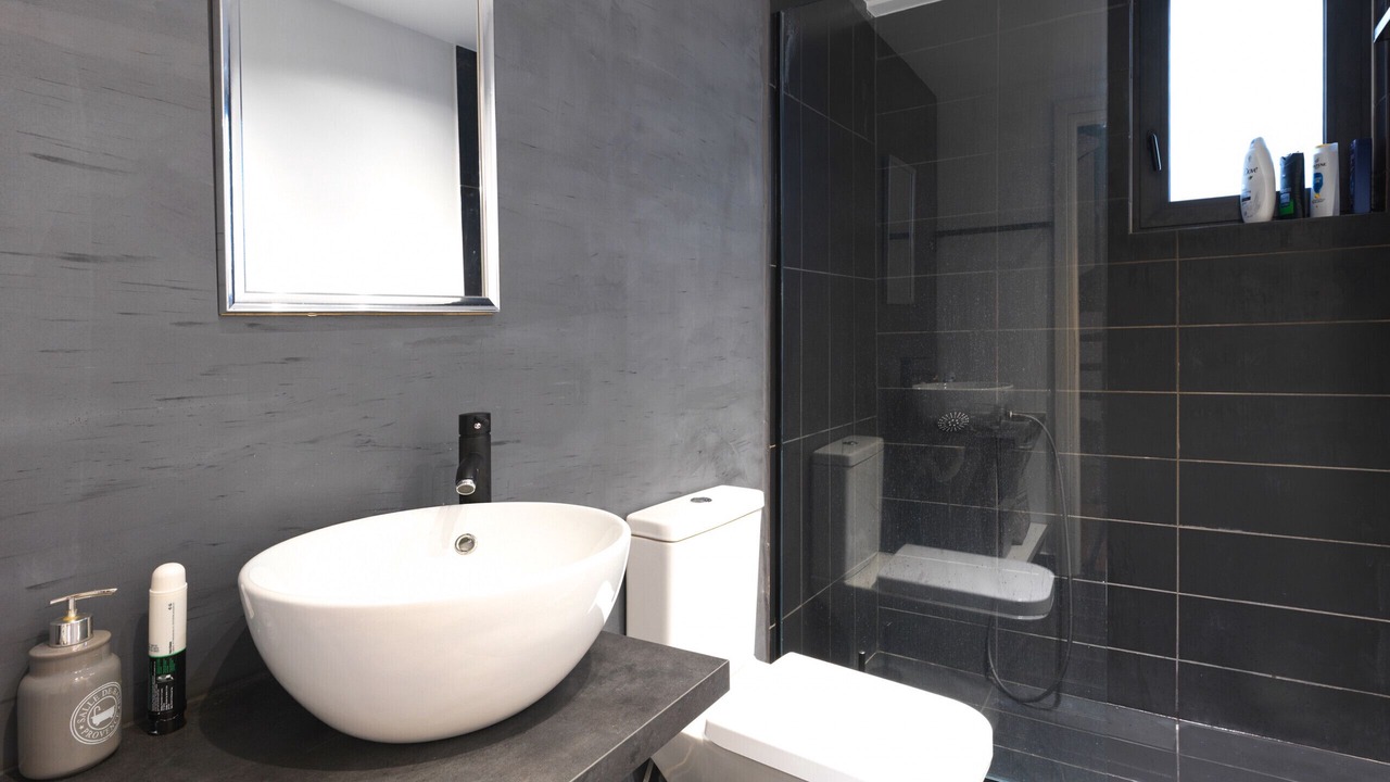 Photo of Bathroom in Kypseli