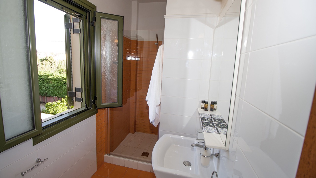 Photo of Bathroom in Lixouri