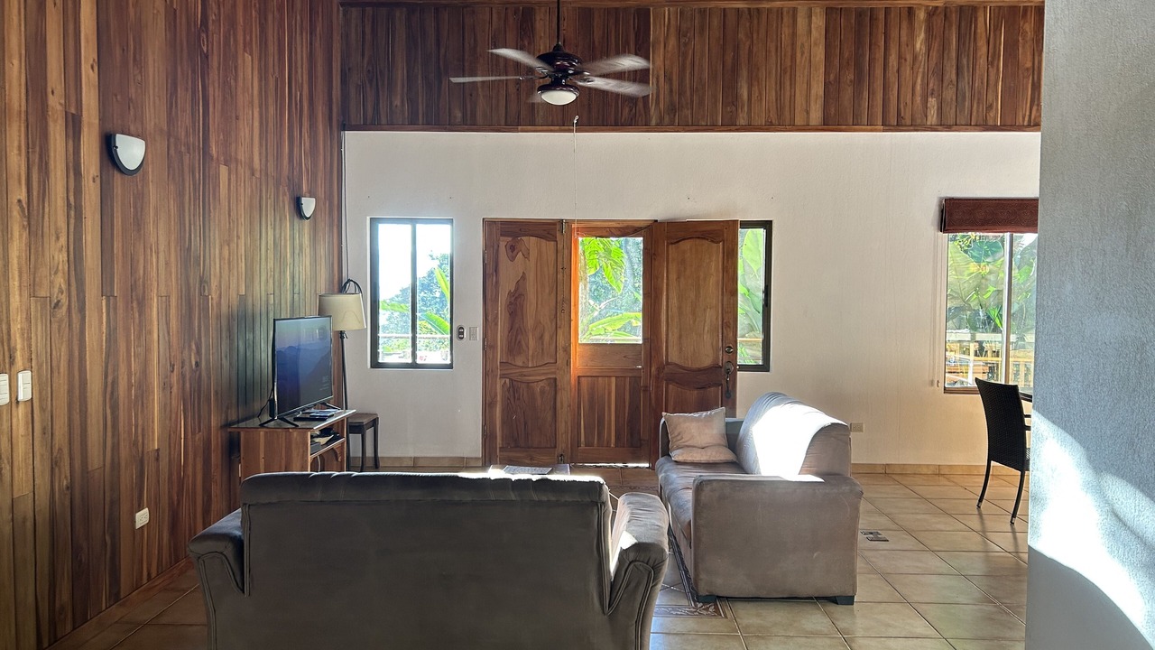 Photo of Livingroom in Dominical