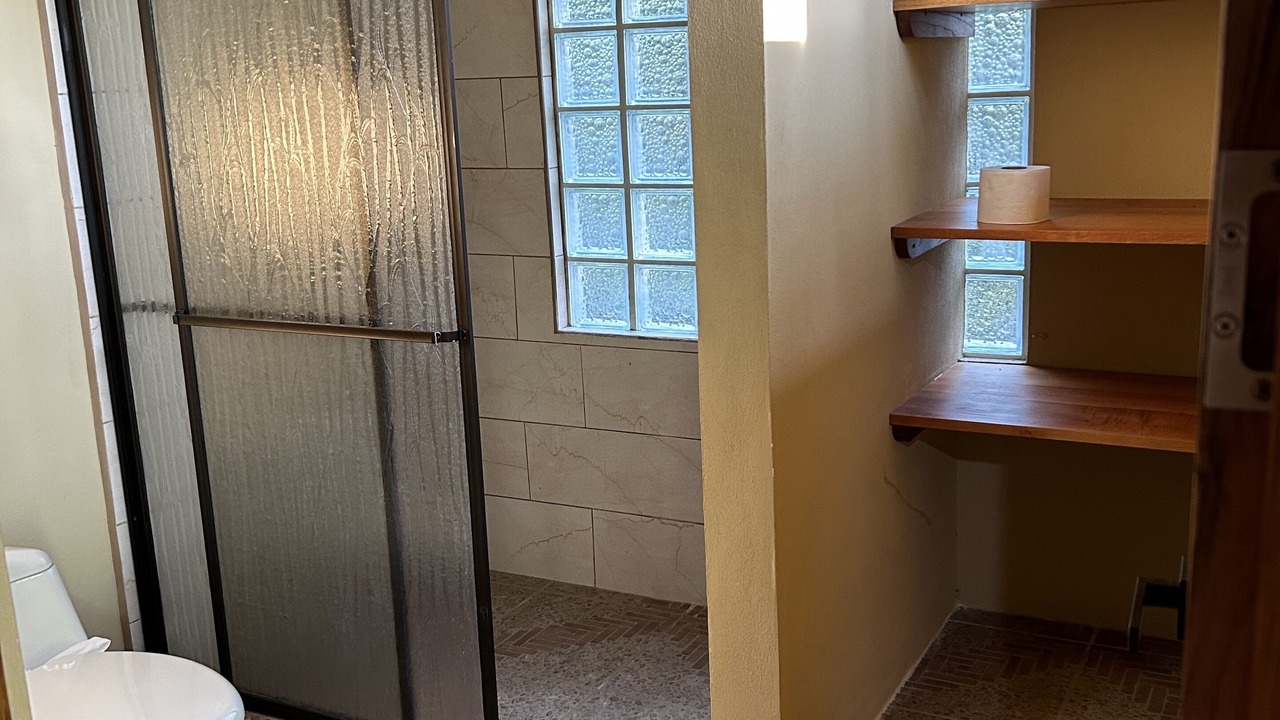 Photo of Bathroom in Dominical