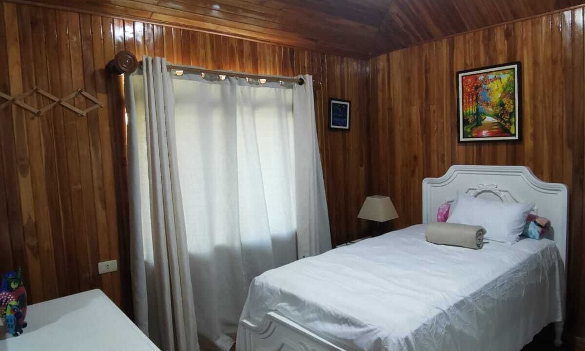 Photo of Bedroom in Monteverde