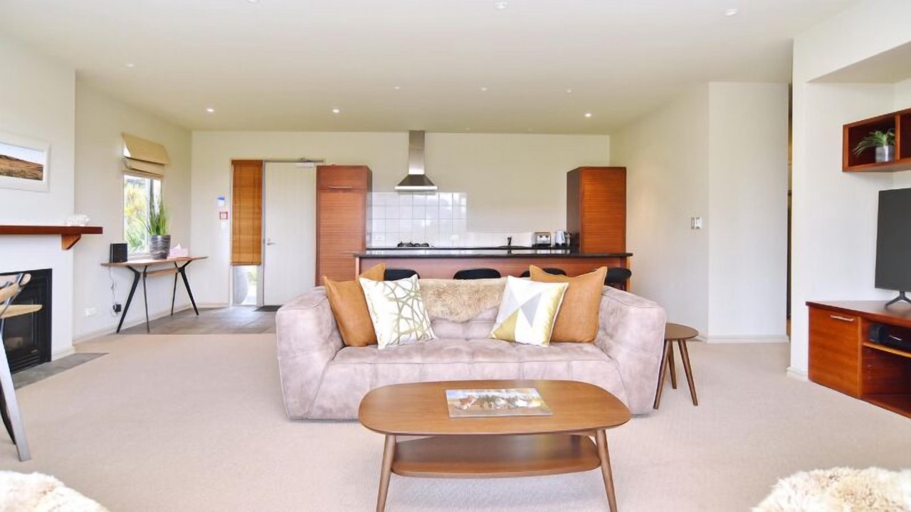 Photo of Livingroom in Windwhistle