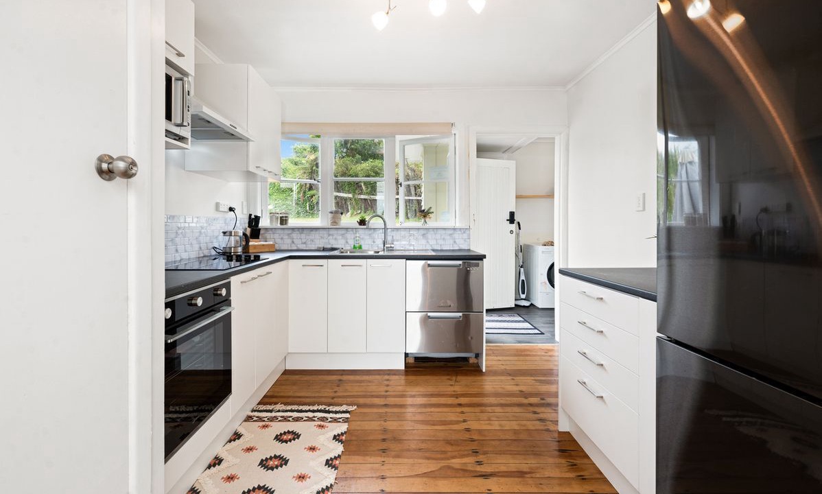 Photo of Kitchen in Kawaha Point