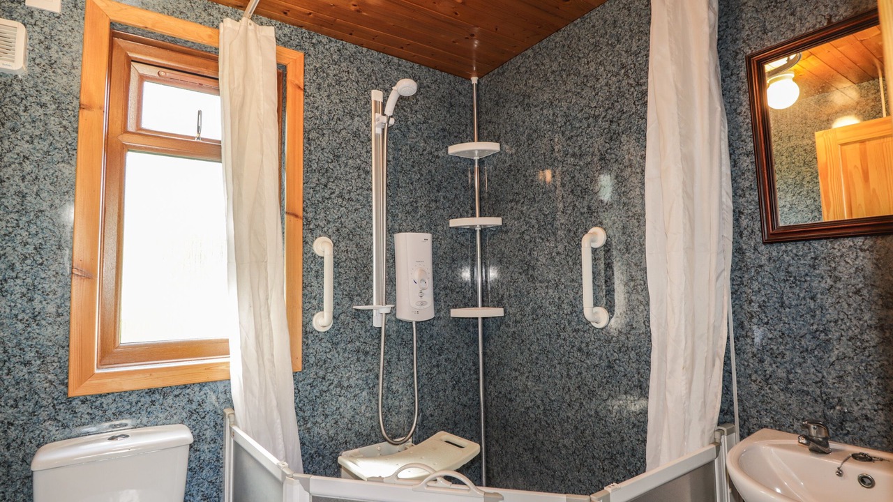 Photo of Bathroom in Thurso