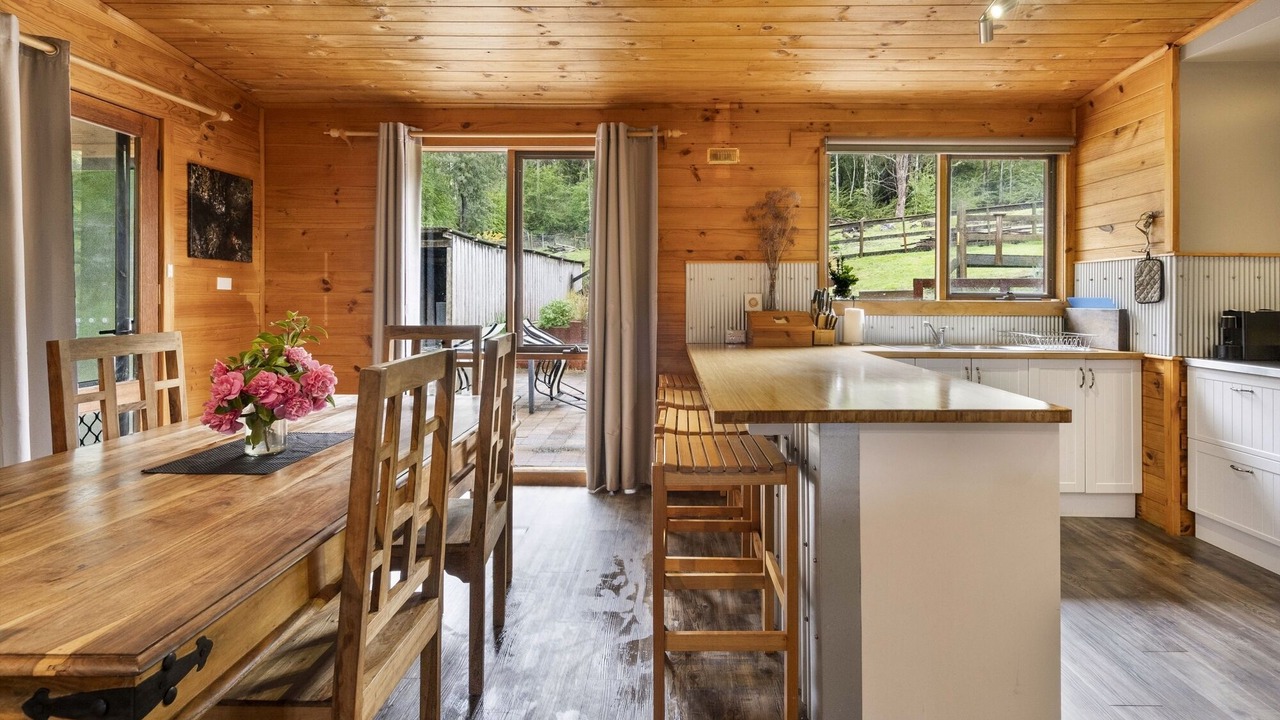 Photo of Kitchen in Mole Creek