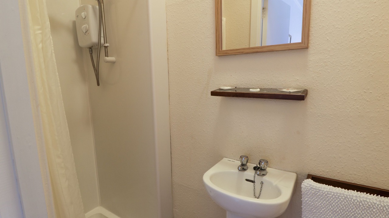 Photo of Bathroom in Prestonpans