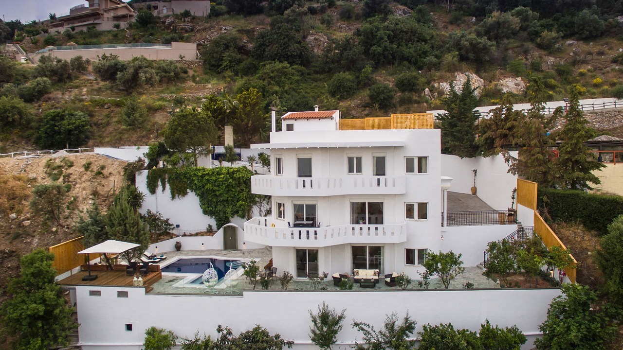 Photo of Outdoor in Rodhia