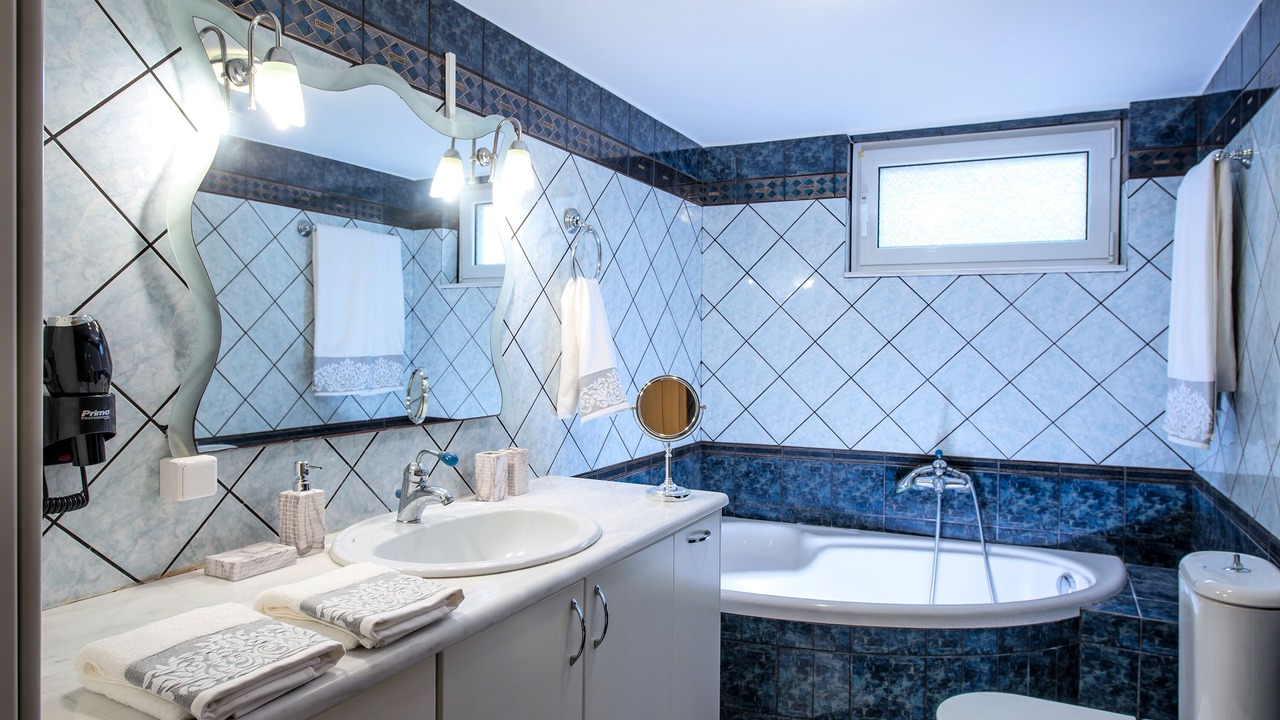 Photo of Bathroom in Rodhia