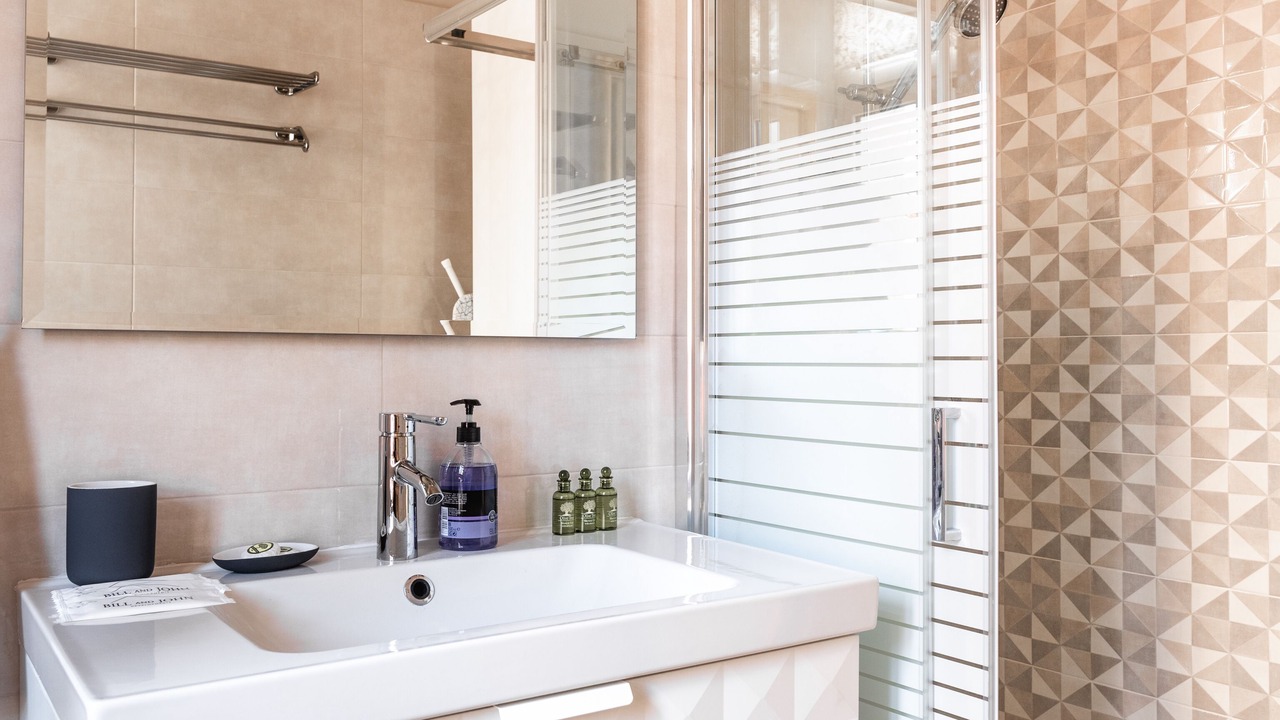 Photo of Bathroom in Monastiraki