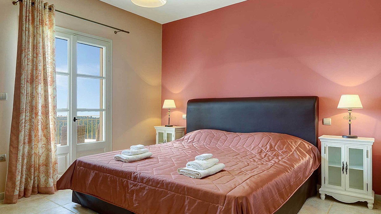 Photo of Bedroom in Antipata